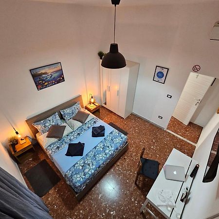 Eva Capital Guest House Vitinia Buitenkant foto